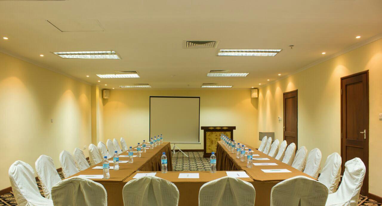 Seashells Millennium Hotel Dar es Salaam Exterior photo