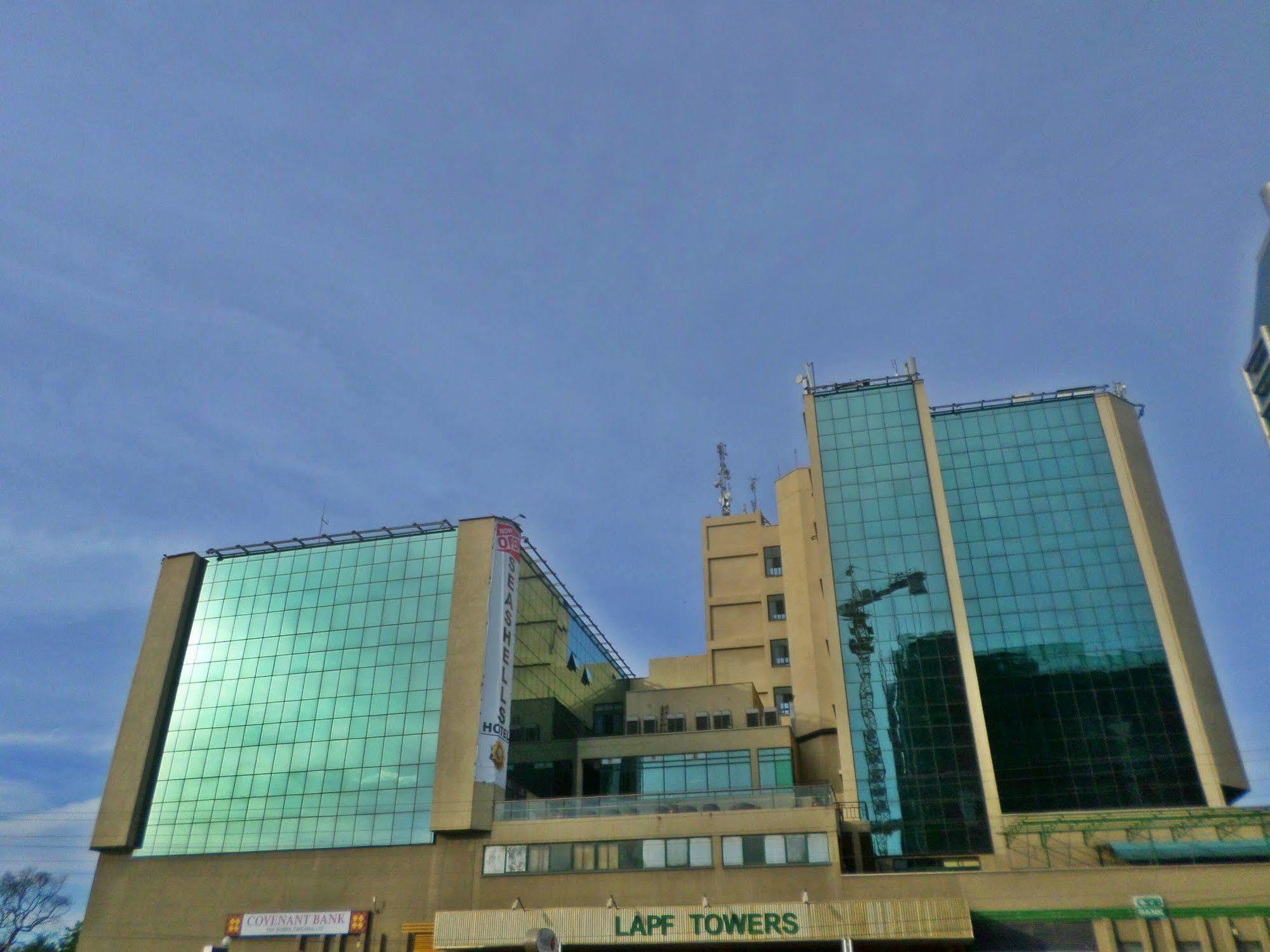 Seashells Millennium Hotel Dar es Salaam Exterior photo